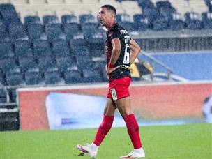 לא הבכורה שהוא חלם עליה. כחילה (דני מרון)