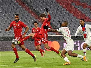 מולר ובאיירן שלטו וניסו, אבל זה לא הספיק (Getty)