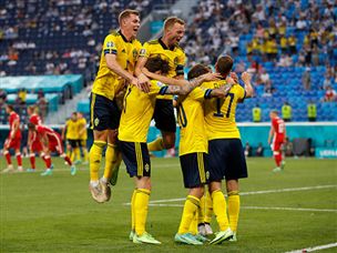 חגיגה צהובה ברוסיה (getty)