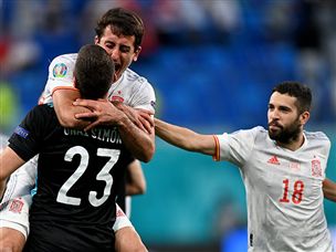 סימון עצר פעמיים (GETTY)