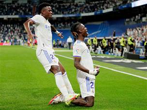 קמאבינגה עלה לבכורה ומיד חגג שער (Getty)