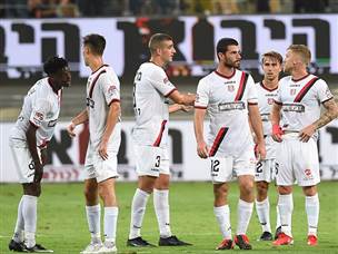 הירושלמים עדיין ללא שער (ברני ארדוב)