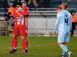 תמונת הניצחון (וההפסד) (צילום: אלן שיבר)