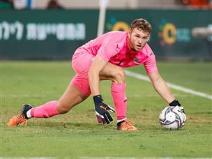 אבל בפרץ - עמד פרץ (צילום: אלן שיבר)