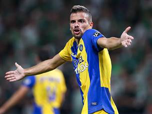 הצהובים הולכים לחשב מסלול מחדש (צילום: מאור אלקסלסי)