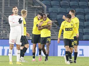 במחצית השנייה בית"ר טיילה לניצחון (צילום: קובי אליהו)