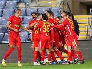 האורחים חגגו מוקדם (דני מרון)