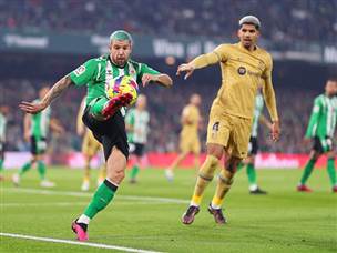 המחצית הראשונה הייתה צמודה (Getty)