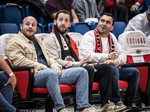 גם הוא נכח במשחק. מתן אדלסון (עודד קרני)