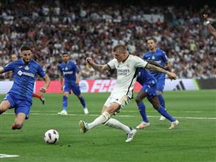 ואז טוני קרוס נכנס למערכה (Angel Martinez/Getty Images)