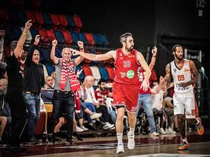 ובסופו של דבר, מנצחת אחת, ששומרת על מאזן מושלם בליגה (עודד קרני)