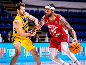 האדומים עדיין מושלמים בצ'מפיונס (FIBA)