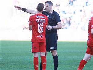 בין לבין, קנצפלוסקי קיבל אדום שני העונה (קובי אליהו)