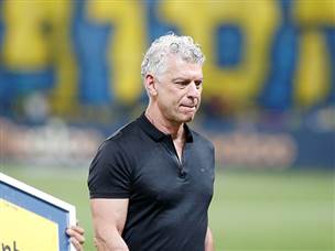 מיץ' גולדהאר. בא לראות מקרוב את ההנפה (אלן שיבר)