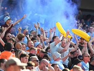 חגיגות גדולות באיתיחאד