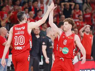 בר טימור הצטרף לחגיגה (אלן שיבר)