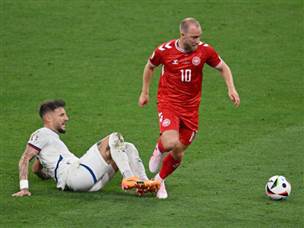 דנמרק סיימה במקום השני הודות לתרחיש הזוי (GETTY)