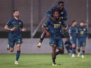 הנטי רשם שער נפלא (צילום: מאור אלקסלסי)