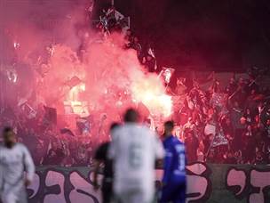 עם הקהל שלה (צילום: מאור אלקסלסי)