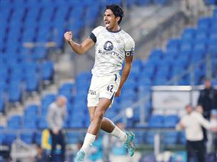 פרץ השווה בשיטה המועדפת על מכבי ת“א - כדור קרן (אלן שיבר)