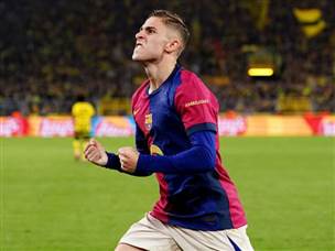 עצמי של בנסבאיני מרוחב של פרמין החזיר את בארסה למסלול (GETTY)