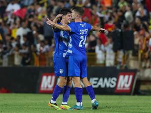 אך בק“ש לא הרימו ידיים למרות שלא היה להם על מה לשחק (לירון מולדובן)