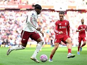 ארסנל ומדואקה היו עדיפים במחצית הראשונה (GETTY)