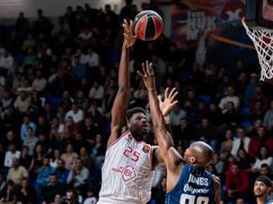 עוד יום בעבודה לאוטורו (קרדיט הפועל IBI תל אביב)