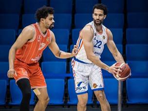 משחק נהדר של מלקולם (עודד קרני)