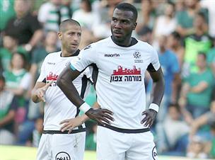 נכנע לאקסית שלו. רומאריו פירס (צילום: אלן שיבר)