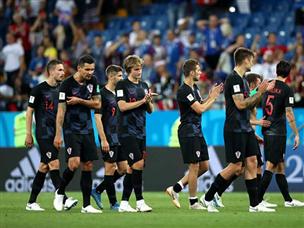 ושחקני נבחרת קרואטיה ימשיכו לשמינית הגמר (getty)