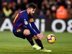 מסי נכנס לפעולה (getty)