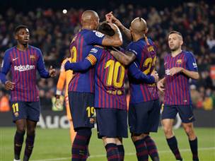 אבל הפרעוש גם כבש והעניק לבארסה 3 נקודות (Soccrates Images, Getty)