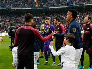 סביליה חלקה כבוד למחזיקת הסופר-קופה (Getty)