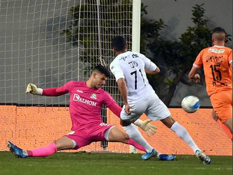 משחק שיא מול ק"ש (ברני ארדוב)