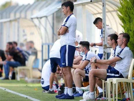 איביץ', גם הוא התגעגע (צילום באדיבות מכבי ת"א, האתר הרשמי)