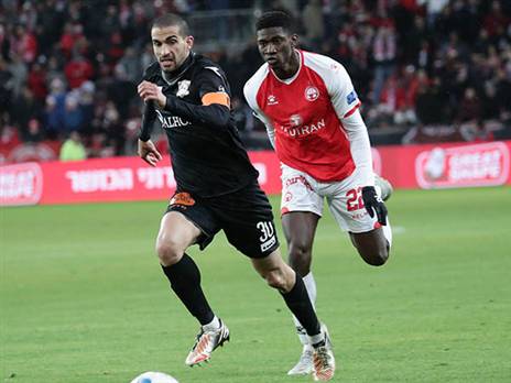 יישאר עד סיום העונה? אקולטסה (דני מרון)