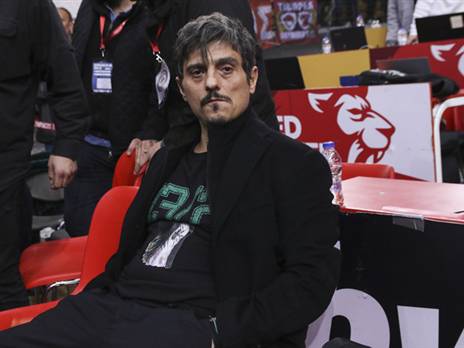 ינאקופולוס. ישנה את פני הכדורסל האירופי? (Getty)