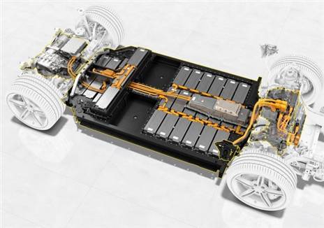 דגם הטייקן טורבו S עם 800 וולט. בגרסה זו מערכת הטעינה מהירה מאוד ומזינה טווח של 100 קילומטרים לסוללה בתוך חמש דקות בלבד