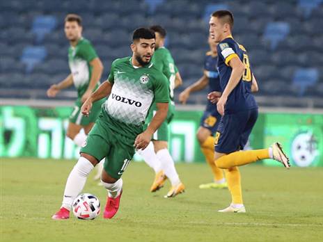 אבו פאני להט על המגרש ובחדר ההלבשה (אלן שיבר)