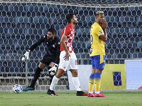 מכבי וב"ש. הבעיה אצלהן? (אלן שיבר)