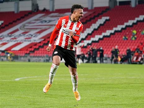 גם מאלן השתתף בחגיגה (getty)