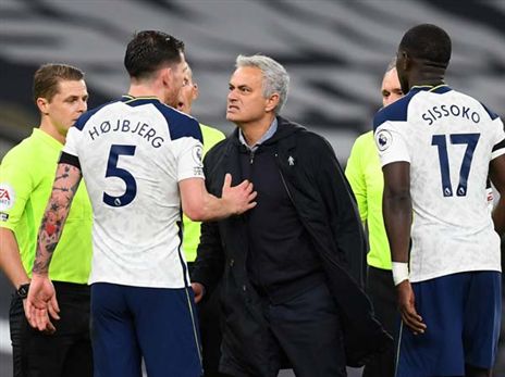 טוטנהאם שמה את כל הצ'יפים על מוריניו (Getty)