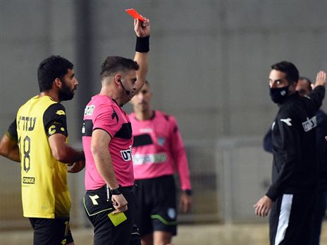 בן אברהם. ייחקר (ברני ארדוב)