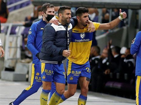 כהן יירד לספסל? (צילום: שיבר)