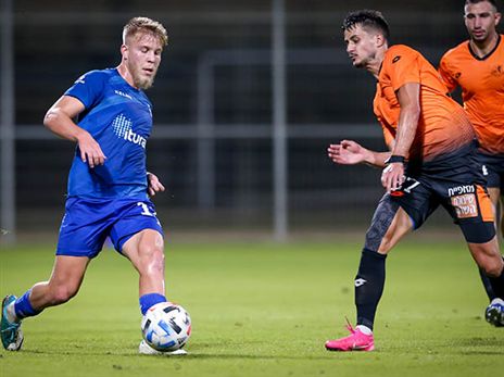 הופמייסטר יחזור להרכב (מאור אלקסלסי)