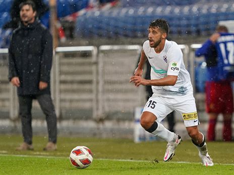 משחק פושר למיכה (GETTY)