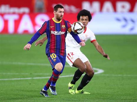 הפרעוש עוד ניסה להיאבק בצרפתי המצוין (Getty)