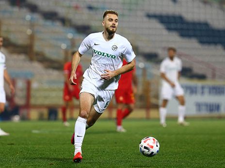 היחיד שיישאר בחוליית ההגנה. פלאניץ' (צילום: לירון מולדובן)