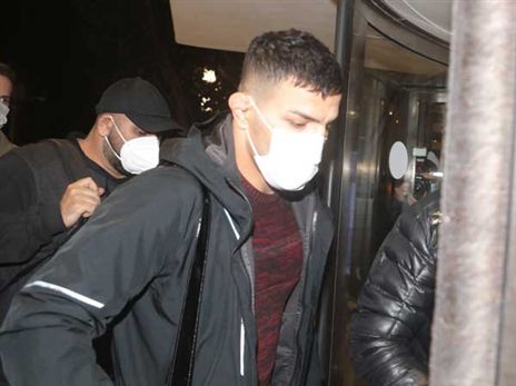 מולאי אחרי שנחת בישראל (נמרוד גליקמן)